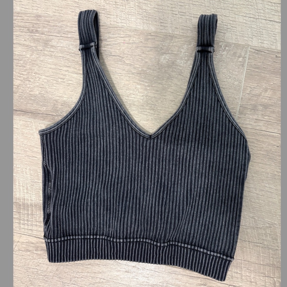 Black and Gray Ribbed Crop Tank